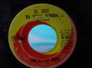 BEACH BOYS / BE TRUE TO YOUR SCHOOL