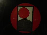 SOUL BOYS featuring D'NESSA / WALK ON BY