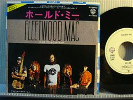 FLEET WOOD MAC / HOLD ME