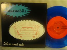 BRATMOBILE / KISS AND RIDE