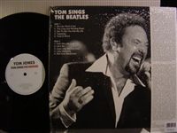 TOM JONES / TOM SINGS THE BEATLES